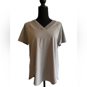 Athleta Zephyr V-Neck Tee